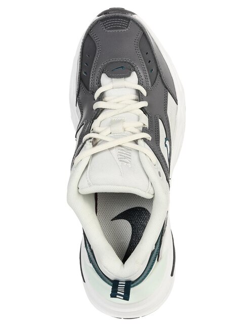 Tenis Nike M2K Tekno gris con logotipo en Liverpool