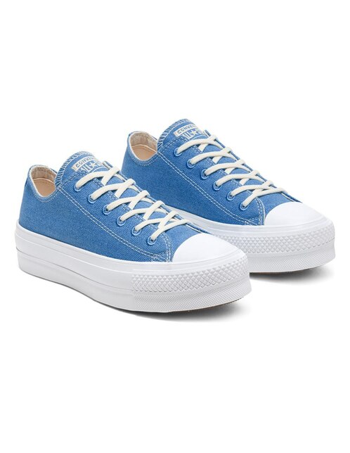 linda Superioridad luego Tenis Converse azul