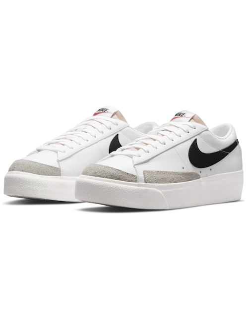 Tenis Nike Blazer Low Platform para mujer en Liverpool