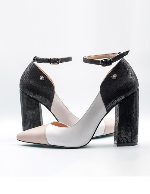 Zapatilla 1