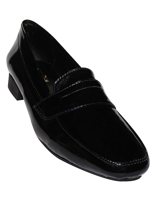 Zapato de charol para mujer