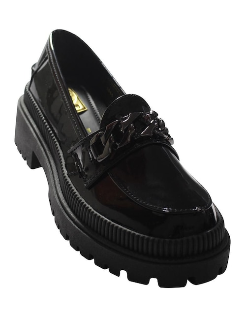 Zapato de charol para mujer