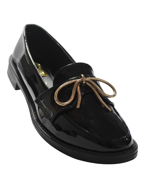 Zapato de charol para mujer