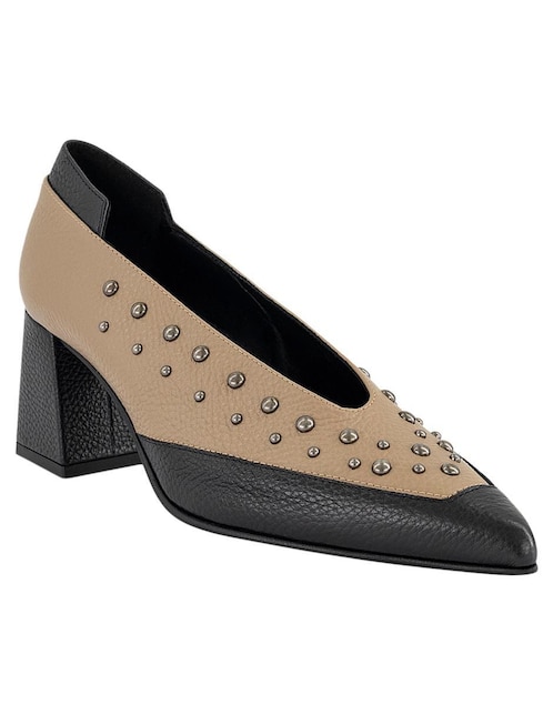 Zapatilla de piel