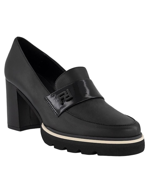 Zapatilla de piel 1