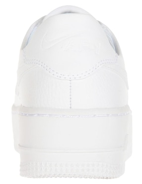 Tenis Nike Air Force 1 Sage Low para mujer