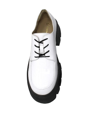 Zapato Regina Romero de piel para mujer