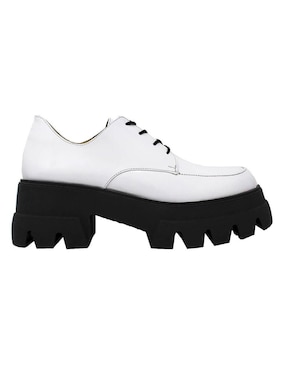 Zapato Regina Romero de piel para mujer