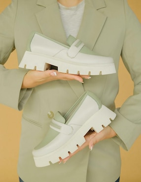 Zapato Dasalo de piel para mujer