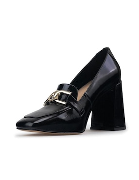 Zapatilla de piel Davenia