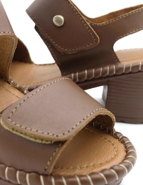 Sandalia Rbcollection Rbcloud Steps para mujer