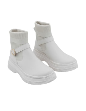 Bota arriba del tobillo Dorothy Gaynor para mujer