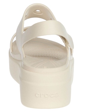 Sandalia Crocs Brooklyn 4U para mujer