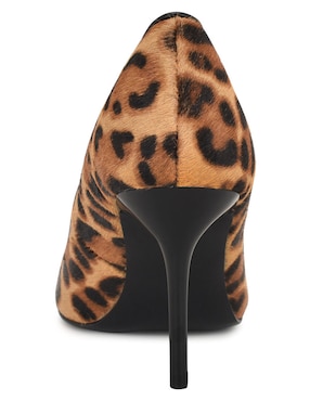 Zapatilla de piel Nine West