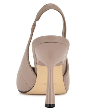 Zapatilla de piel Nine West
