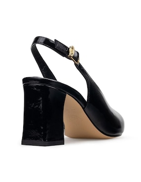 Zapatilla de piel Davenia