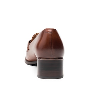 Mocasín Quirelli de piel para mujer