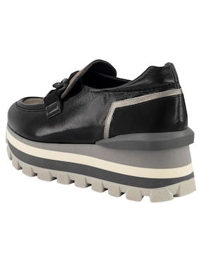 Zapato Prada de charol para mujer