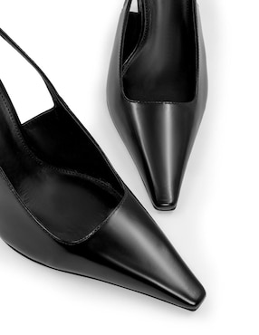 Zapatilla de piel Ivonne Edition