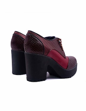 Zapato Altura Siete de piel para mujer