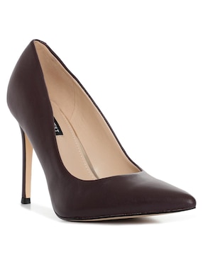 Zapatilla de piel Nine West