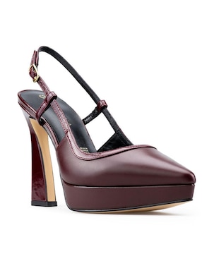 Zapatilla de piel Davenia