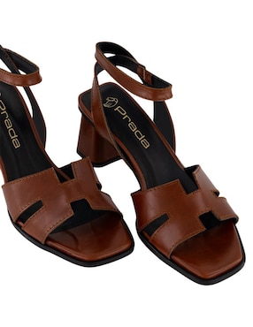 Sandalia de tacón Prada para mujer