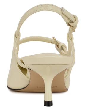 Zapatilla de piel Nine West
