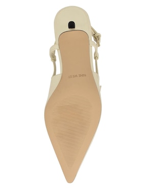 Zapatilla de piel Nine West