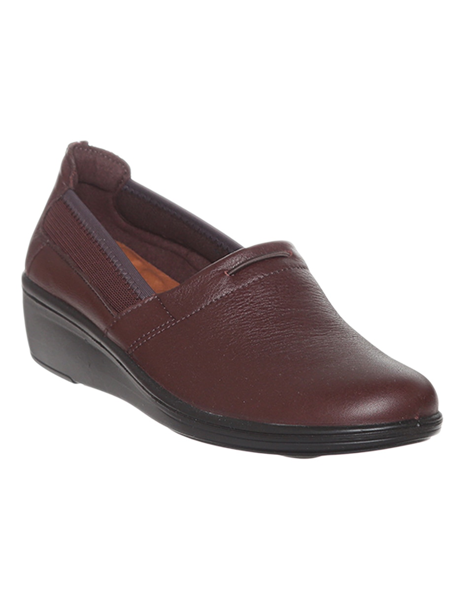 Zapato de piel para mujer