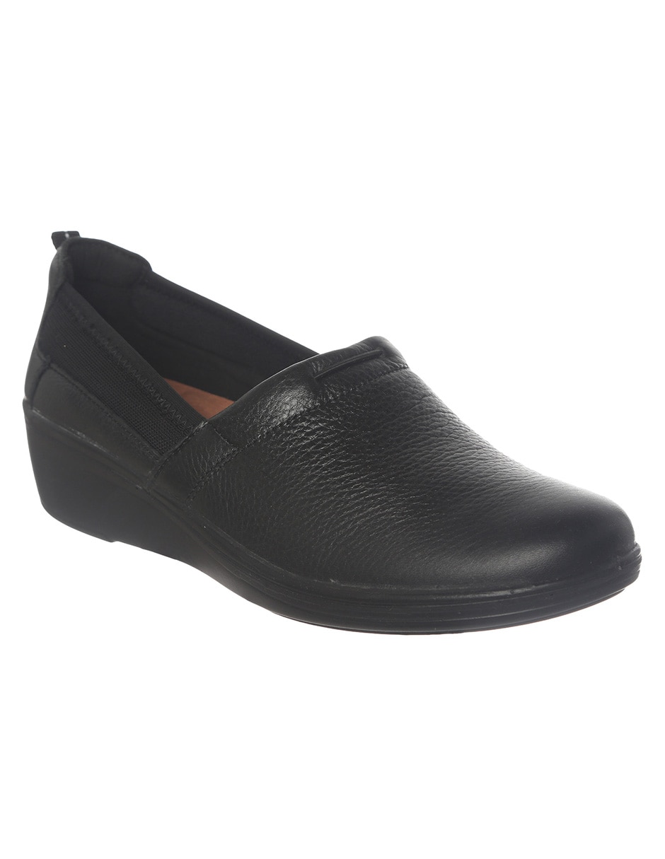 Zapato de piel para mujer