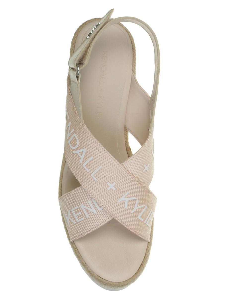 Sandalia Kendall and Kylie con velcro 5