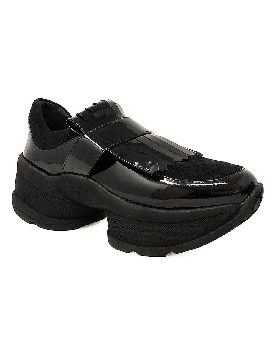 Zapato Regina Romero de piel con flecos