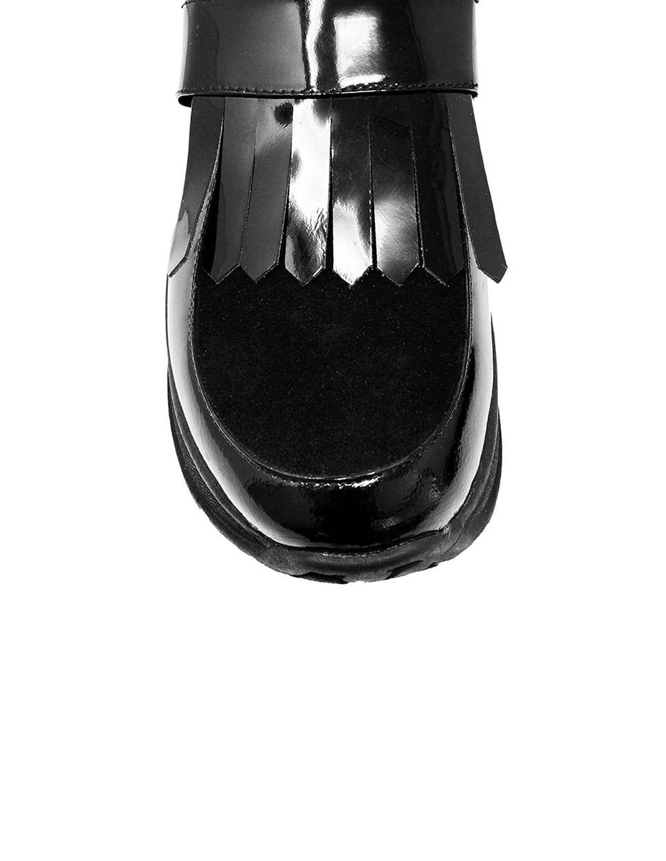 Zapato Regina Romero de piel con flecos