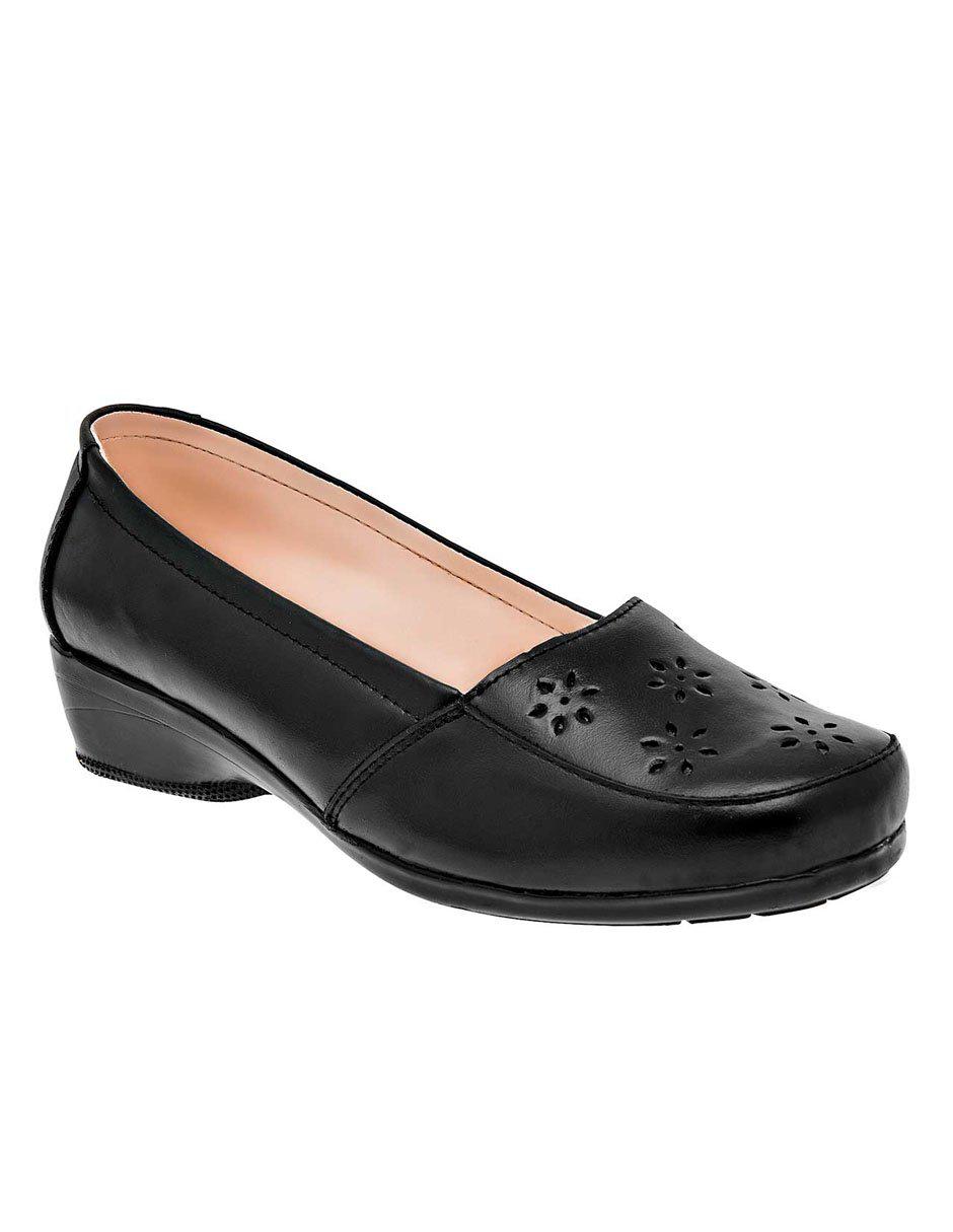 Zapato de piel para mujer