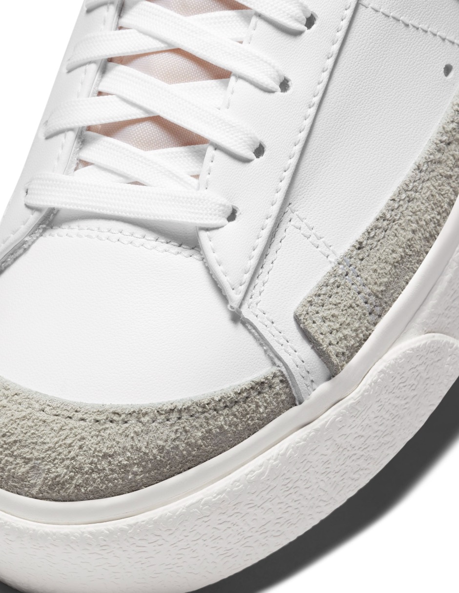 Tenis Blazer Low Platform para mujer 7