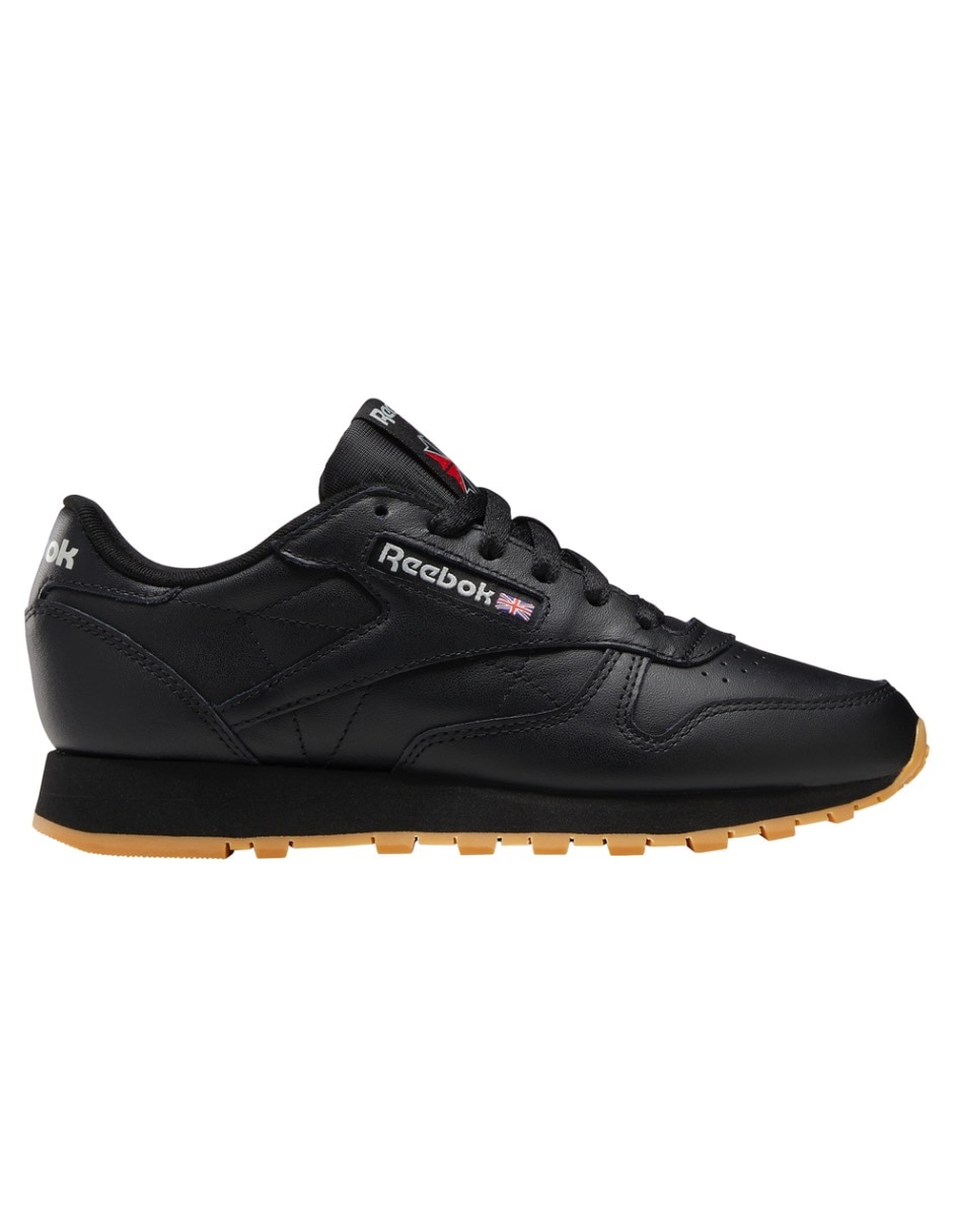 Tenis Classics Ftw para mujer 10