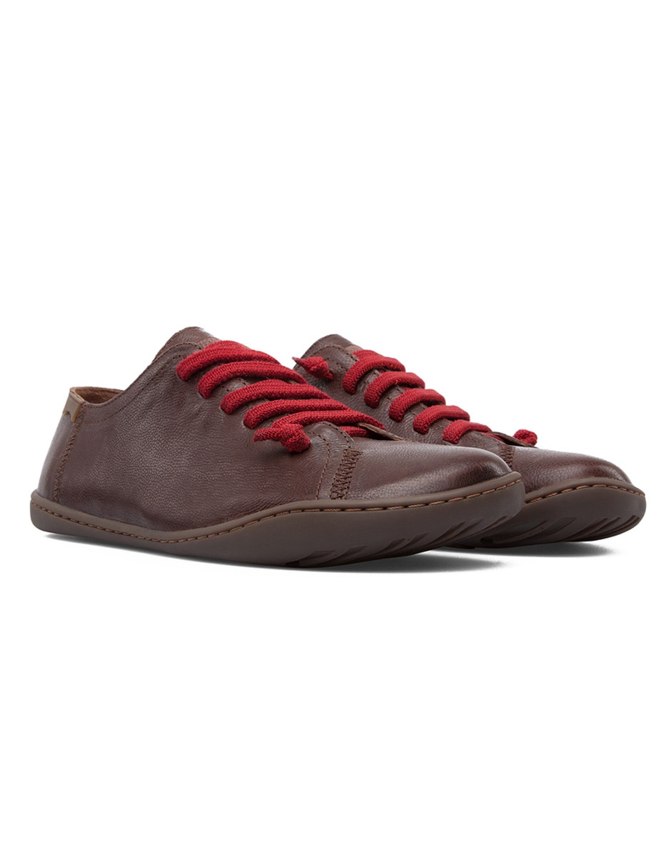 Zapato de piel para mujer