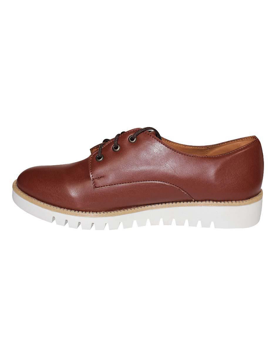 Zapato de charol para mujer 4