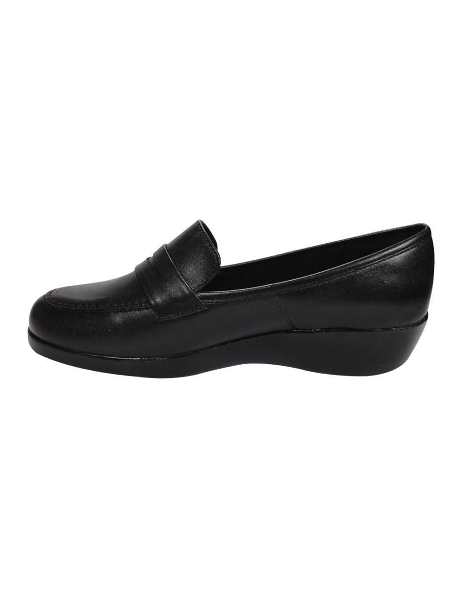Zapato de piel para mujer