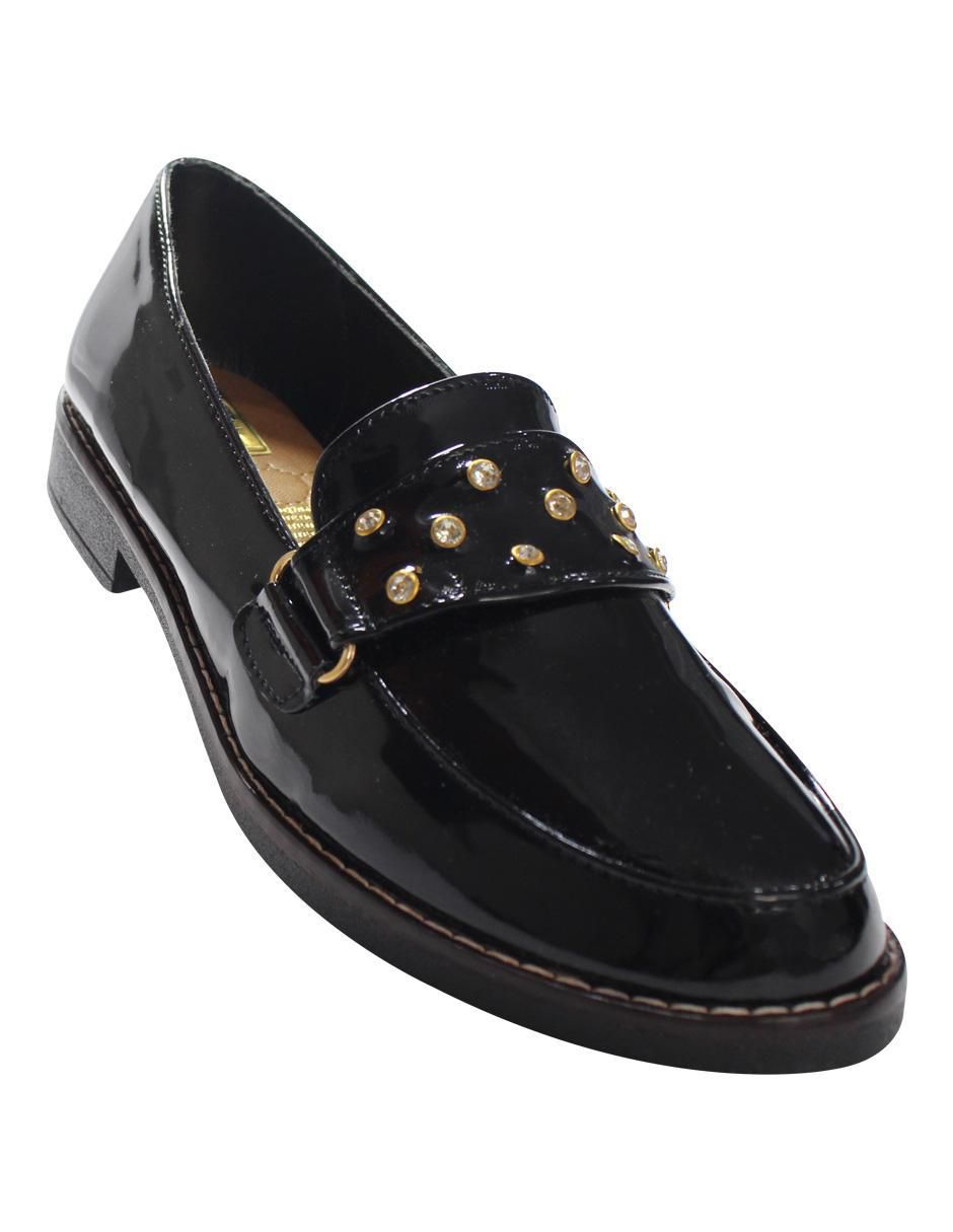 Zapato de charol para mujer