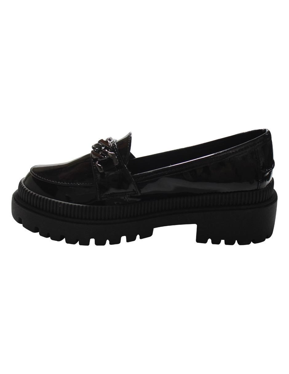 Zapato de charol para mujer