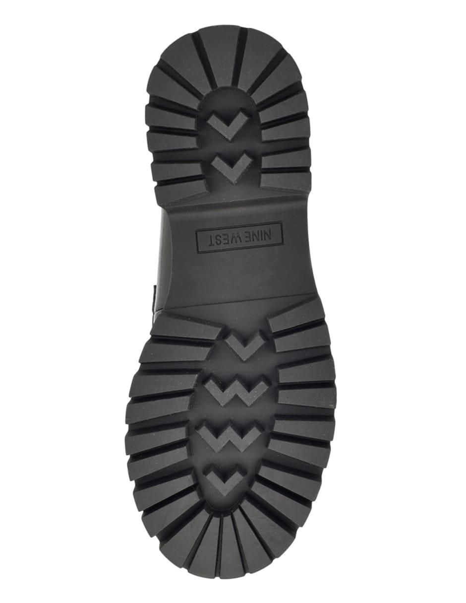 Mocasín de charol para mujer 7