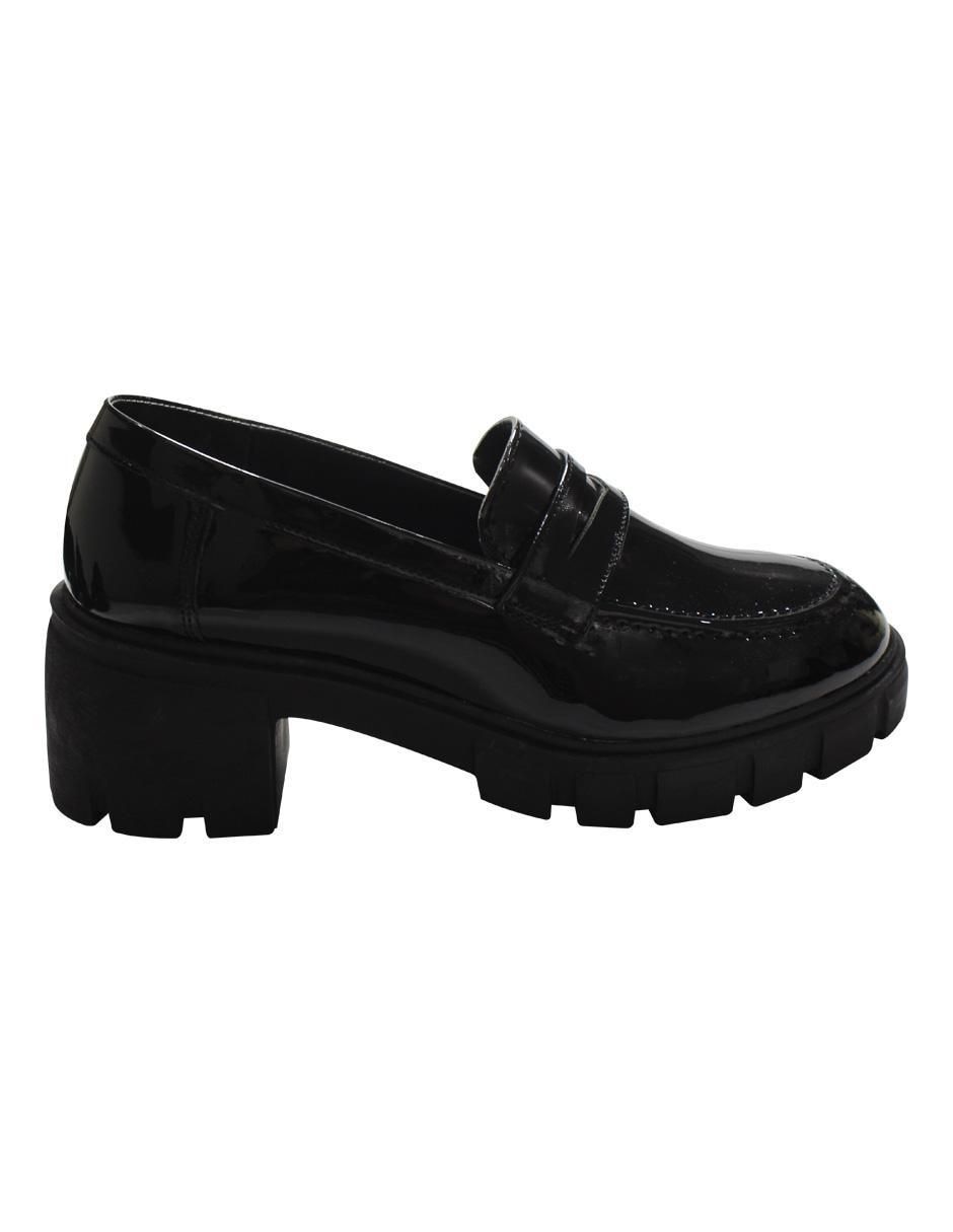 Zapato de charol para mujer