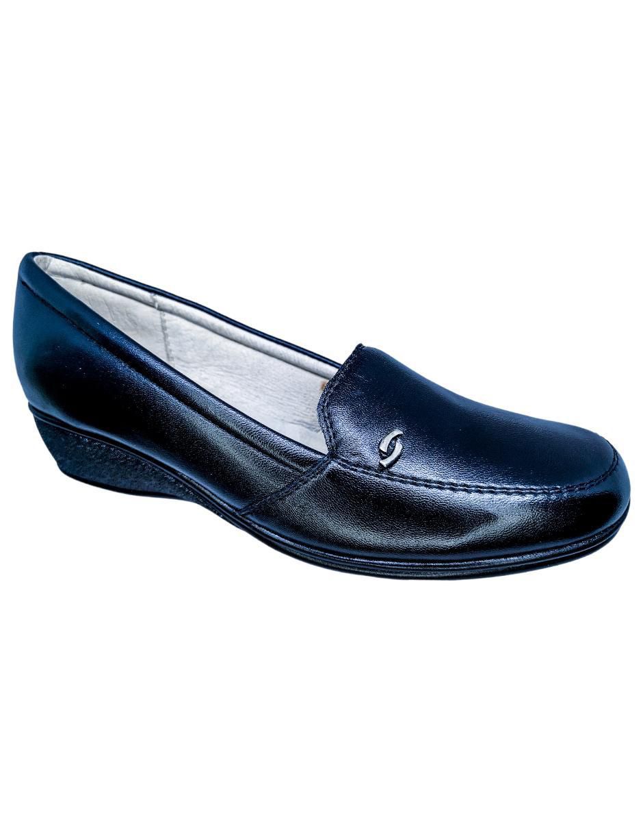 Zapato Enco Footwear de piel cabrito para mujer