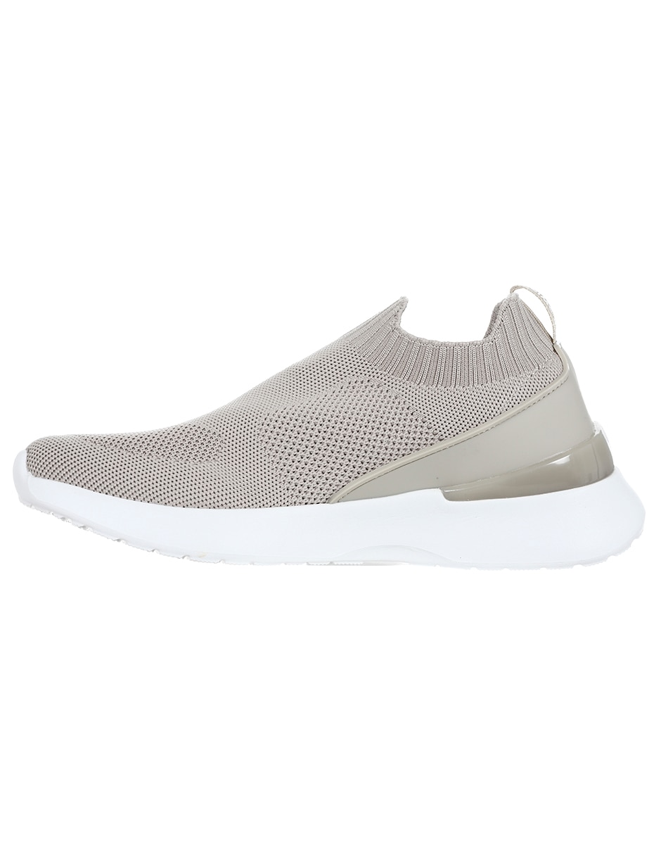 Tenis para mujer 4