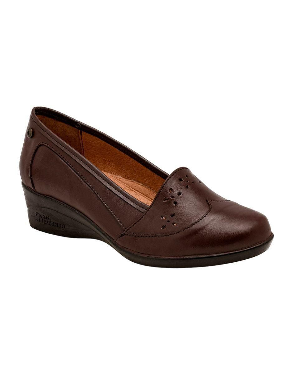 Zapato de piel para mujer