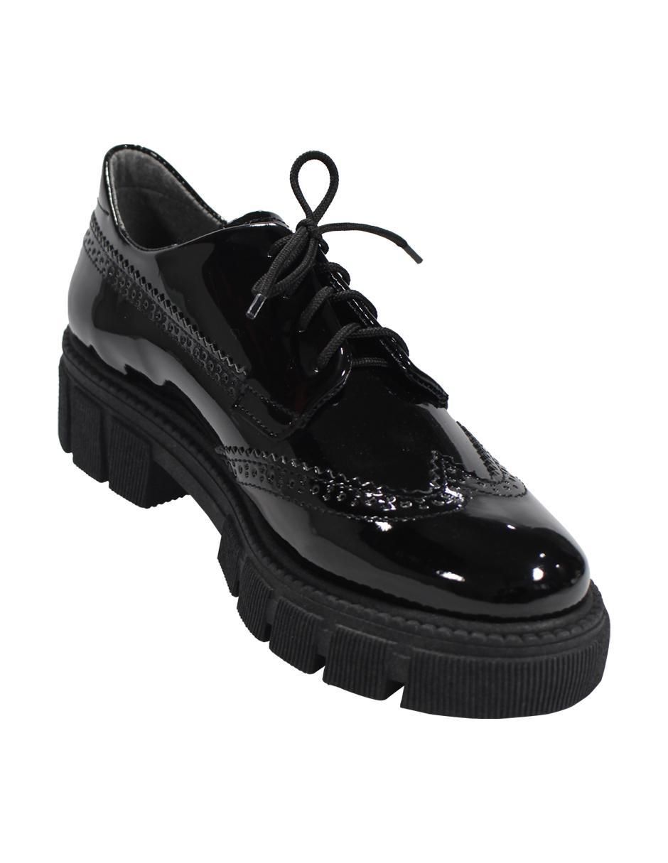 Zapato de charol para mujer