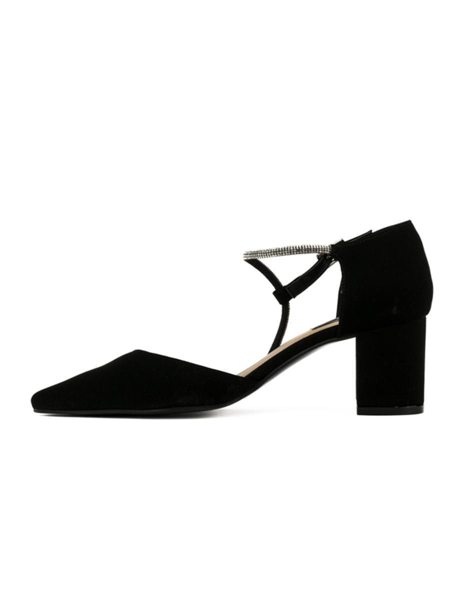Zapatilla 4