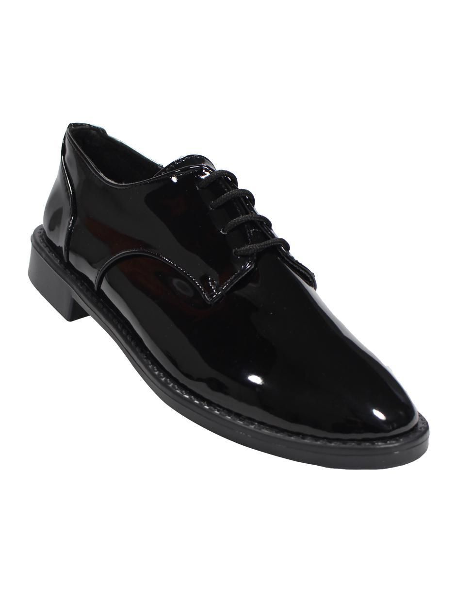 Zapato de charol para mujer